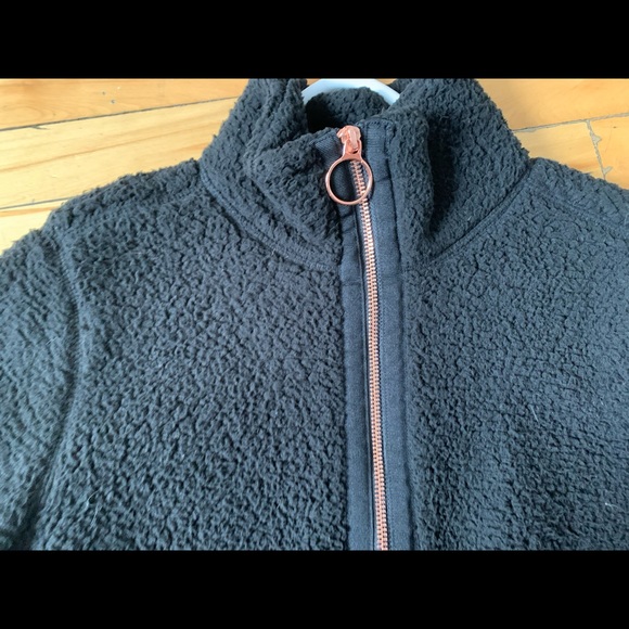Fleece zip up jacket - Picture 2 of 3